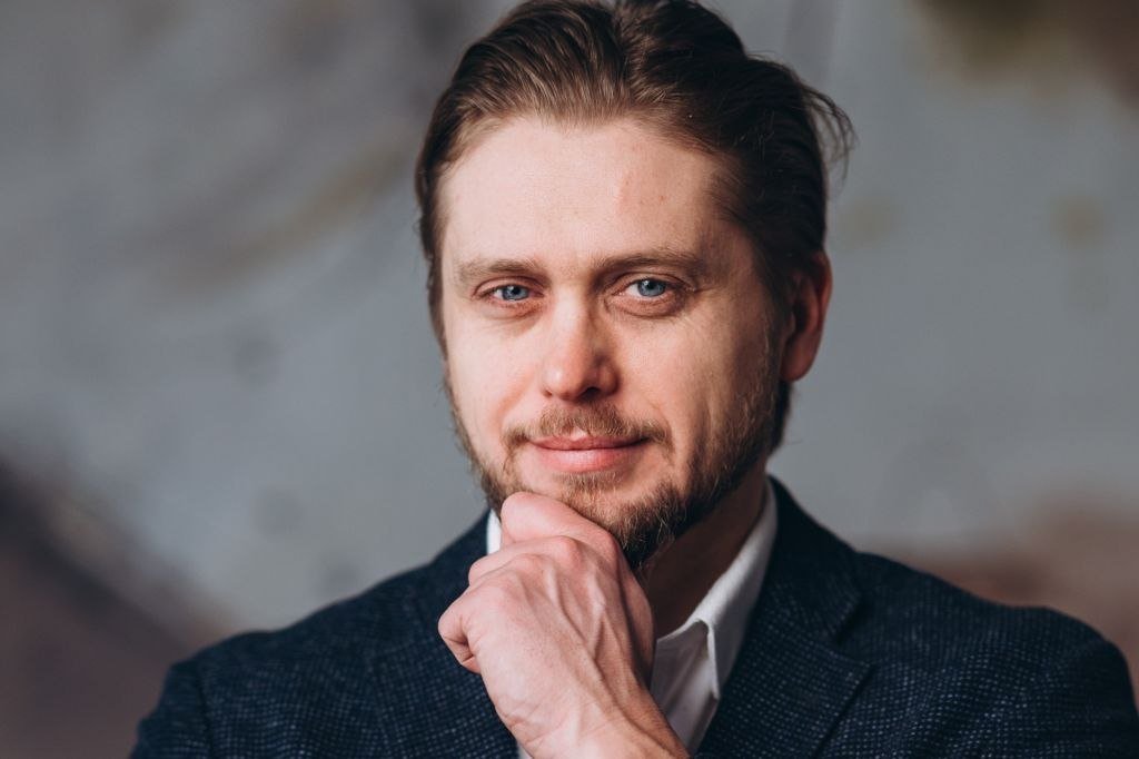 Александр Бондаренко